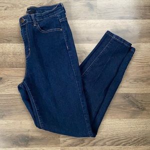 Forever 21 dark wash high waisted skinny jeans